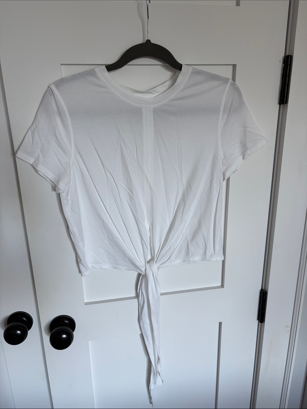 Lululemon Athletica White Tie-Front Women's Tee